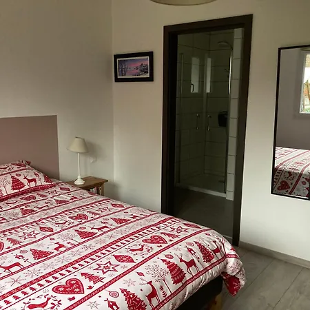 Au Jardin Apartment