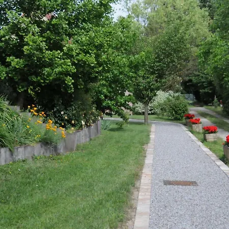 Au Jardin Apartamento *